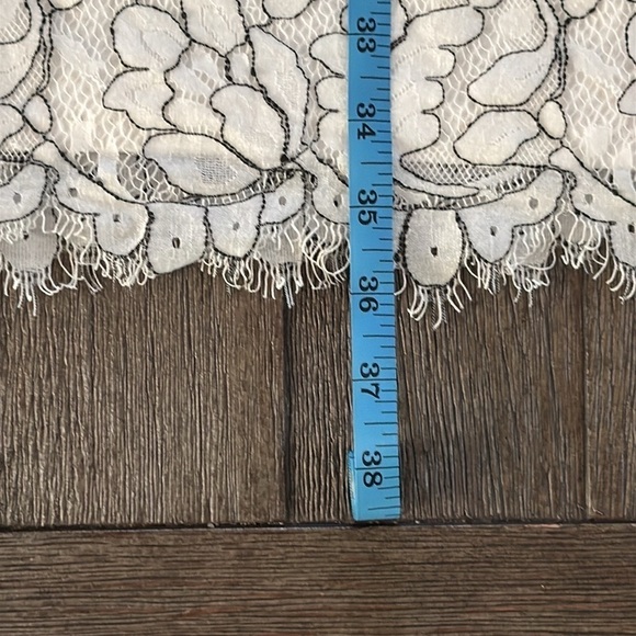 Eliza J Lace Bell Sleeve Shift Dress - Picture 13 of 13